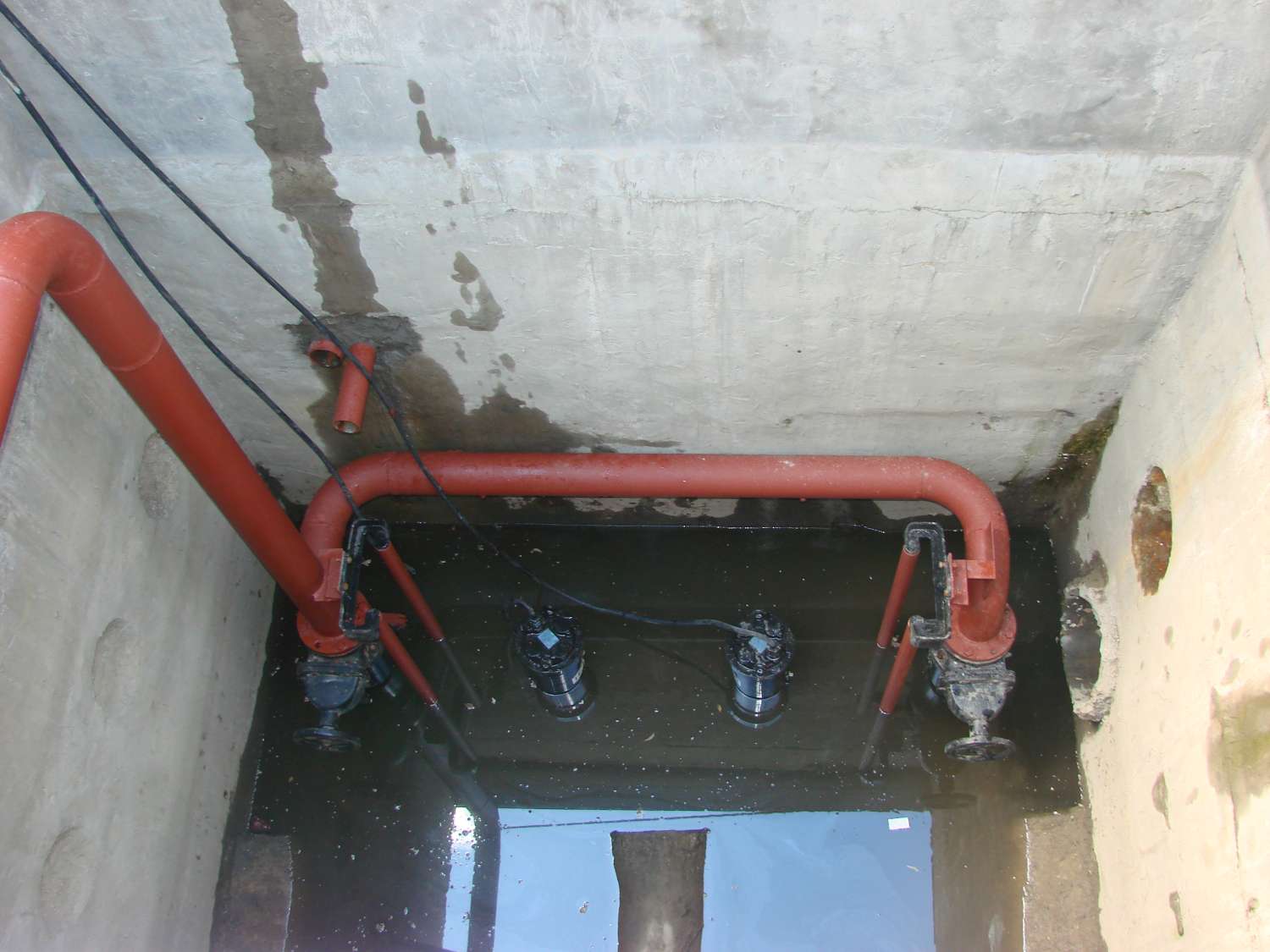 Дренажный насос для ливневой канализации